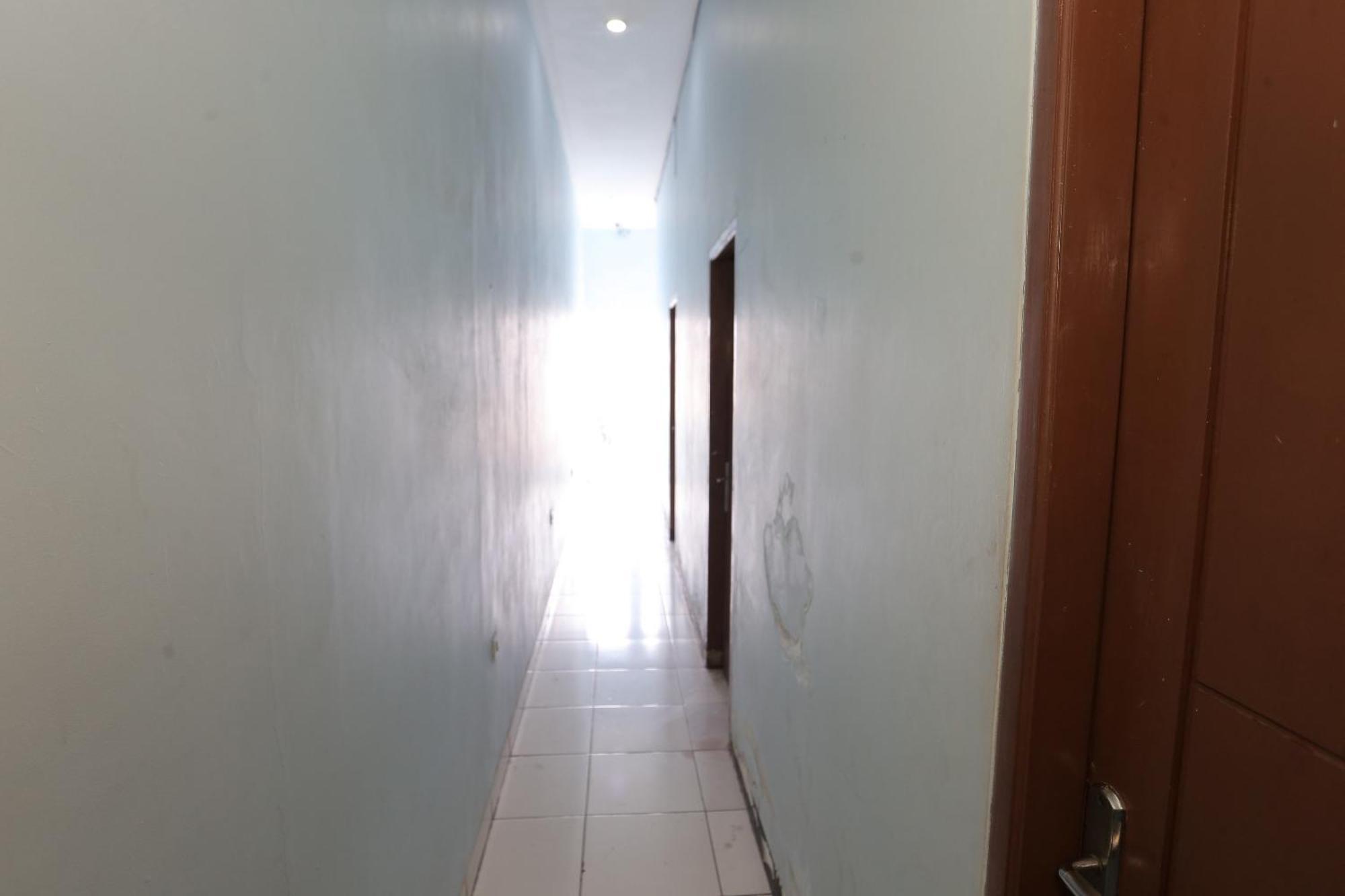 Oyo 93584 Rukotel South Tangerang Exterior foto