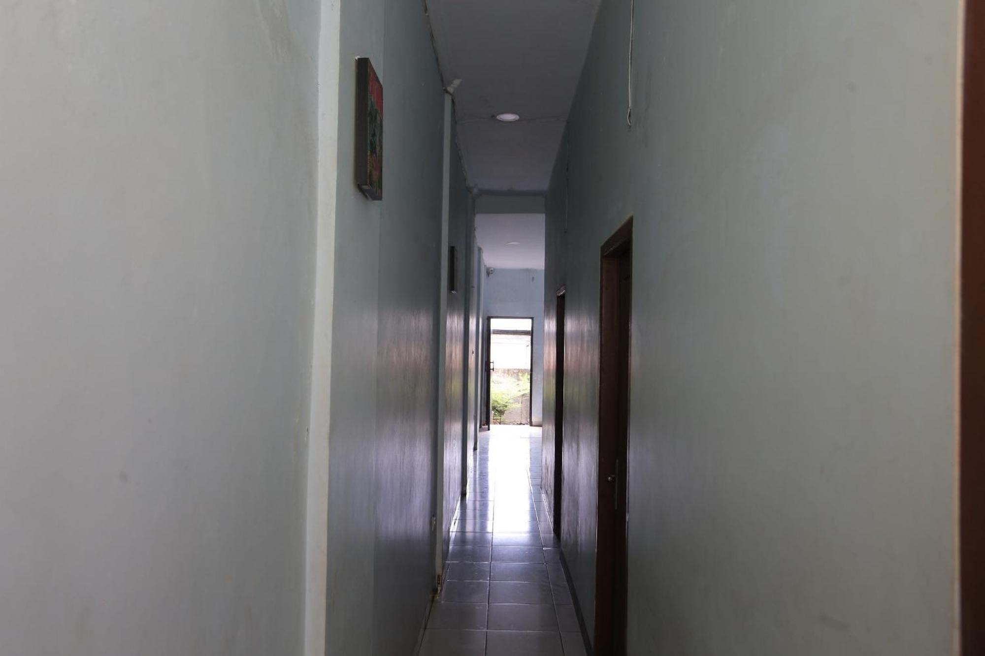 Oyo 93584 Rukotel South Tangerang Exterior foto